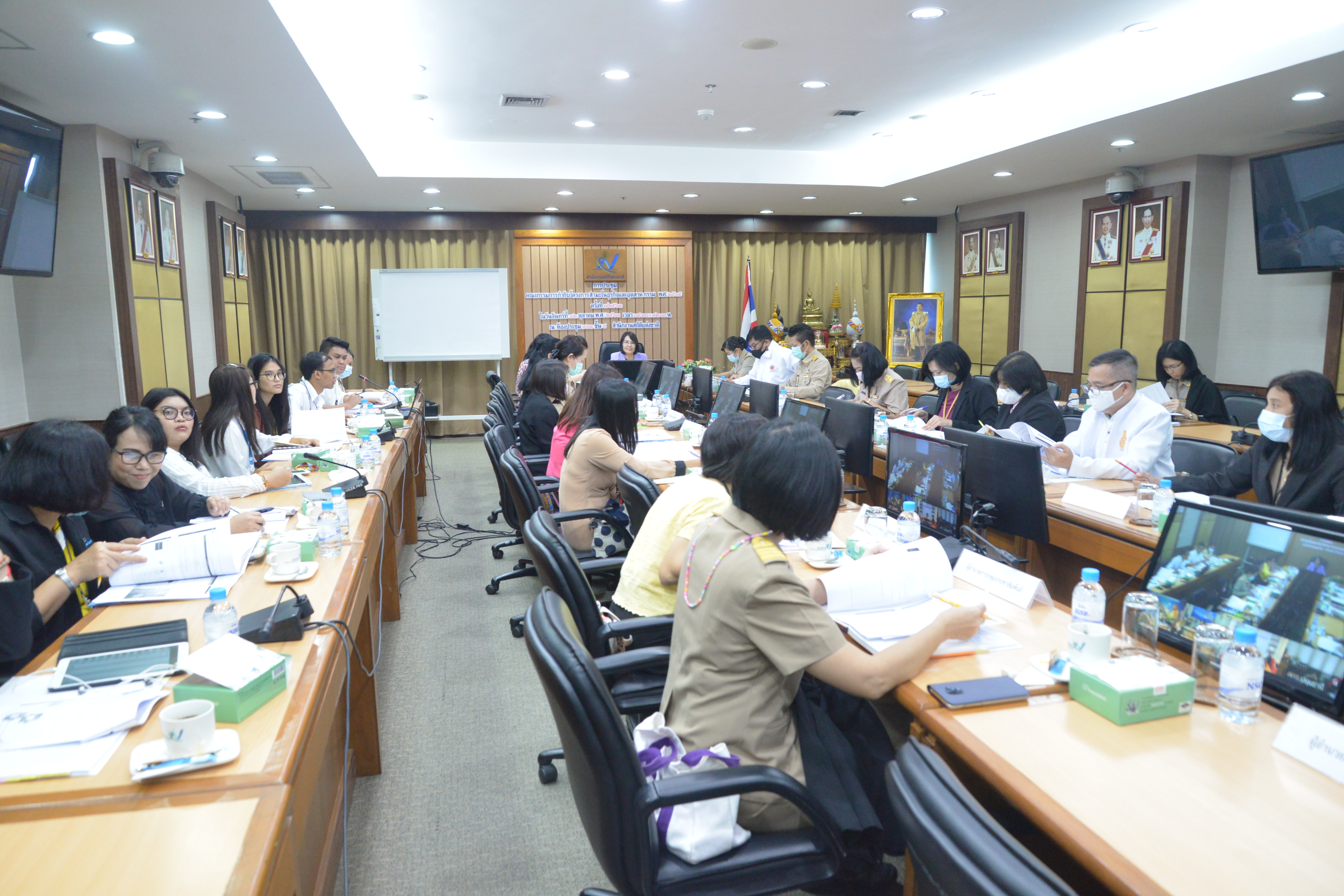การประชุมคณะกรรมการกำกับโครงการสำมะโนธุรกิจและอุตสาหกรรม พ.ศ. 2565