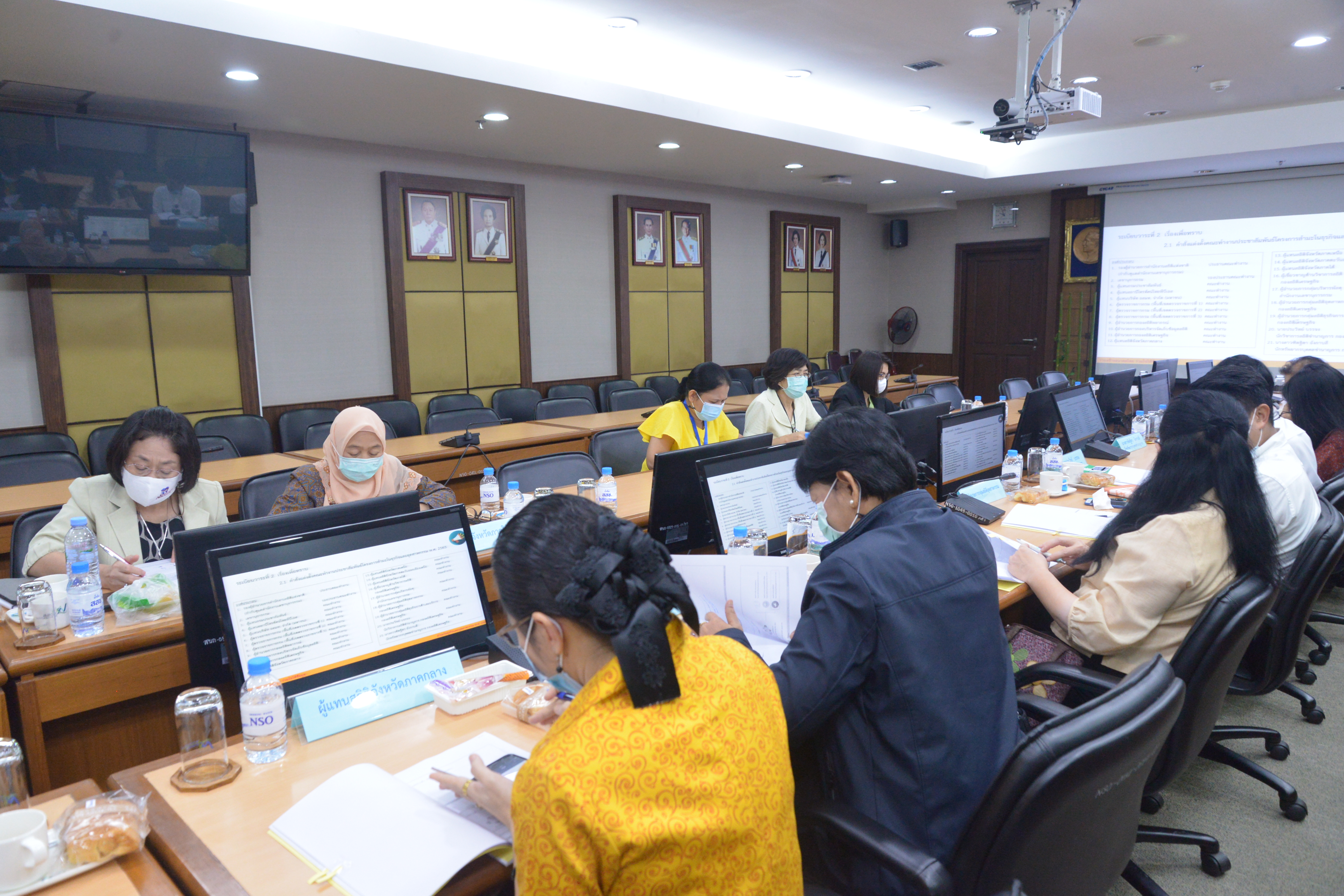 ประชุมคณะทำงานประชาสัมพันธ์โครงการสำมะโนธุรกิจและอุตสาหกรรม พ.ศ. 2565 ครั้งที่ 1/ 2563 ​