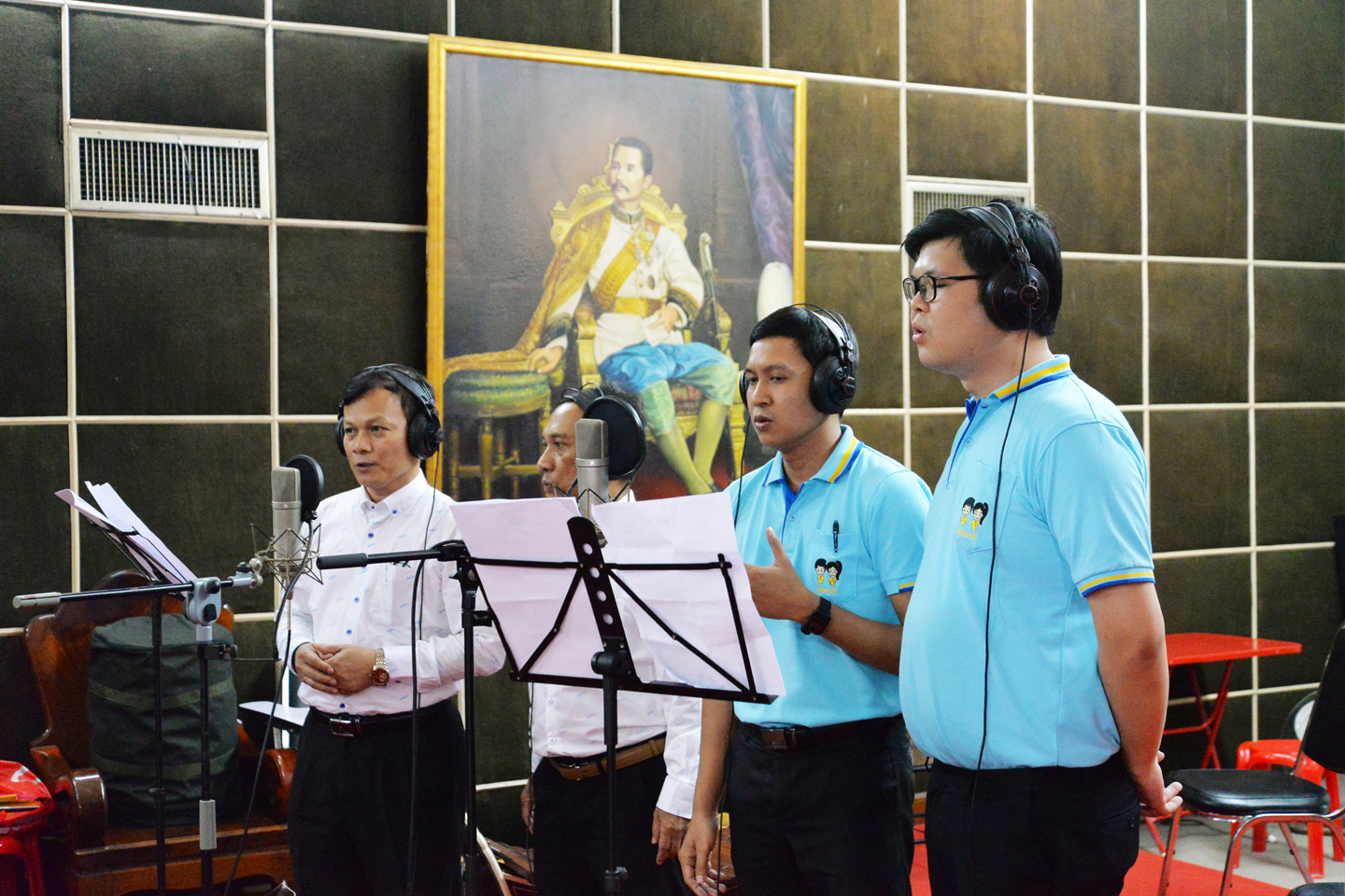 ​บันทึกเสียงเพลงมาร์ช สสช. เรามาดี และสสช. ขอวอน