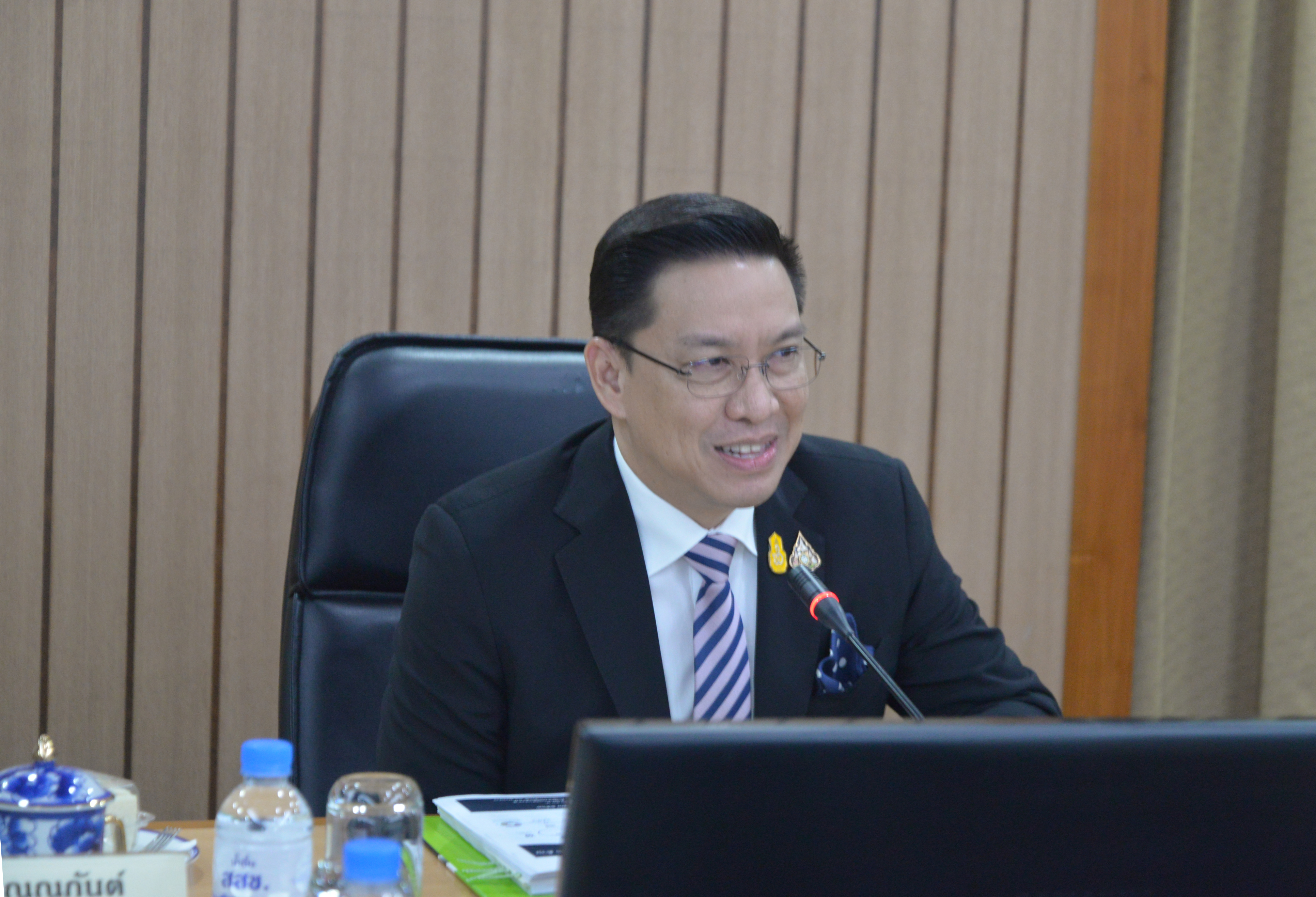  “รมว.กระทรวงดีอีเอส เตรียมประชุมคณะกรรมการจัดระบบสถิติประเทศไทย 3 ด้าน เพื่อยกระดับระบบข้อมูลสถิติภาครัฐ”​